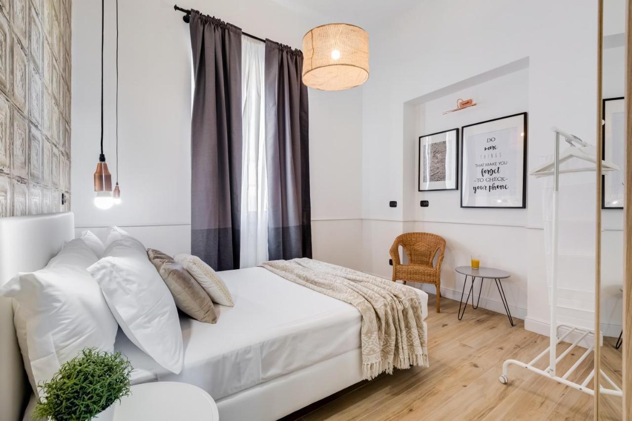 Bmga L Glam Industrial 3-Bed Apartment In Termini Рим Екстер'єр фото
