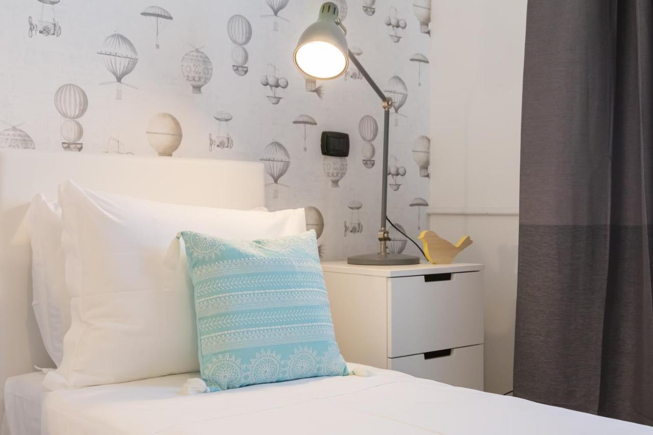 Bmga L Glam Industrial 3-Bed Apartment In Termini Рим Екстер'єр фото