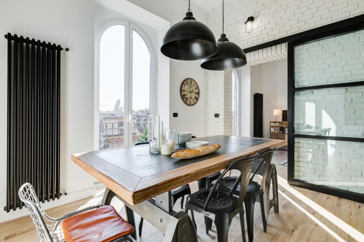 Bmga L Glam Industrial 3-Bed Apartment In Termini Рим Екстер'єр фото