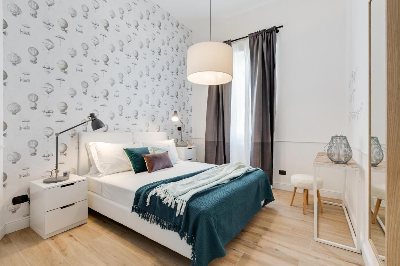 Bmga L Glam Industrial 3-Bed Apartment In Termini Рим Екстер'єр фото