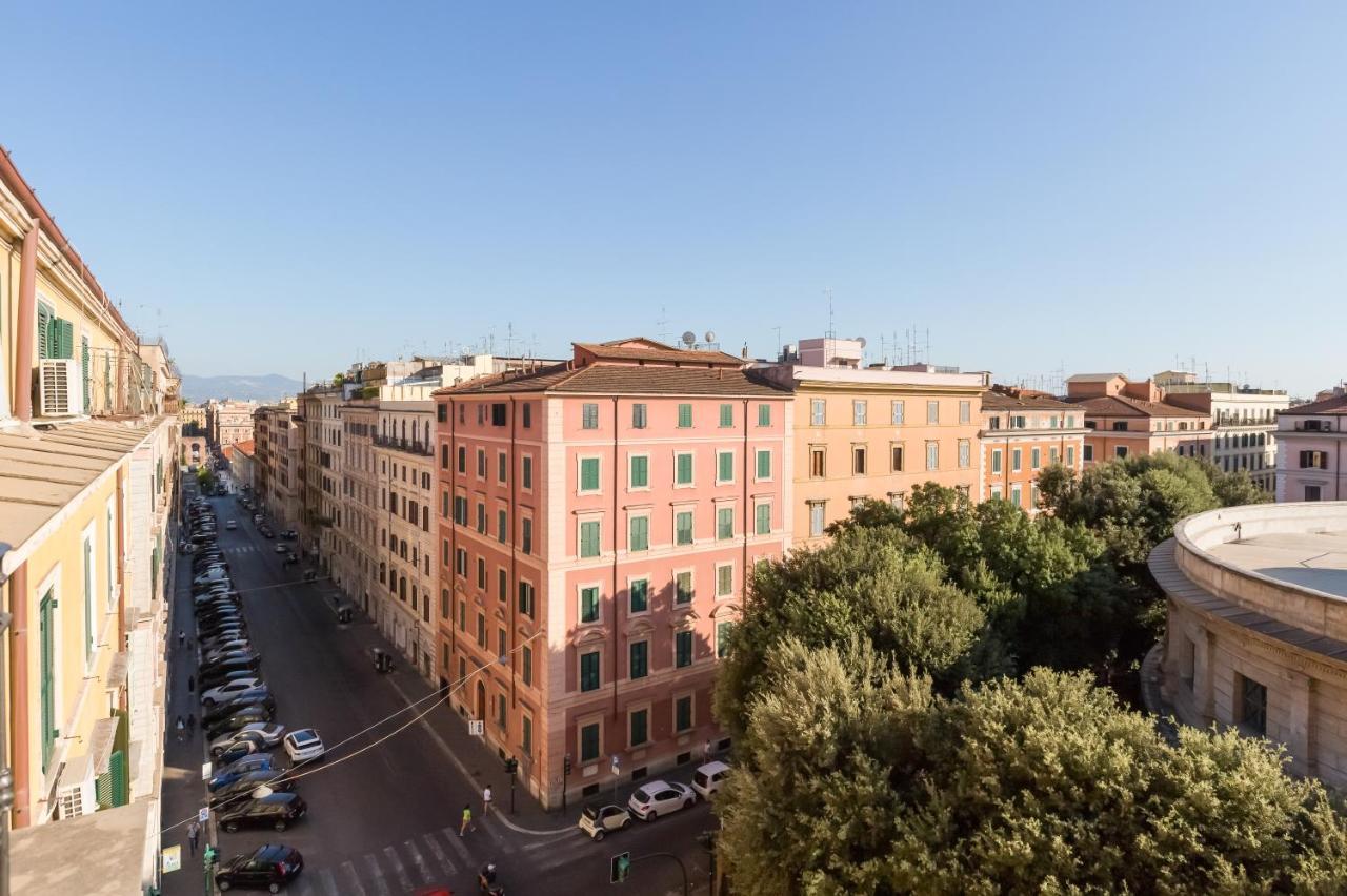 Bmga L Glam Industrial 3-Bed Apartment In Termini Рим Екстер'єр фото